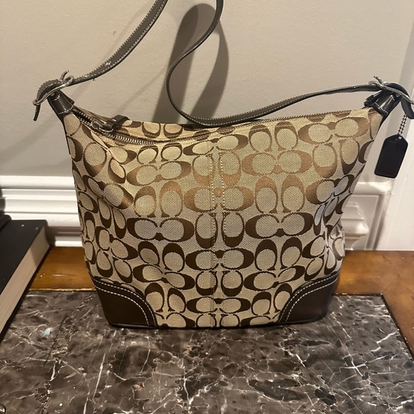Coach  handbag beige and brown with big C print in  EUC - Picture 1 of 9